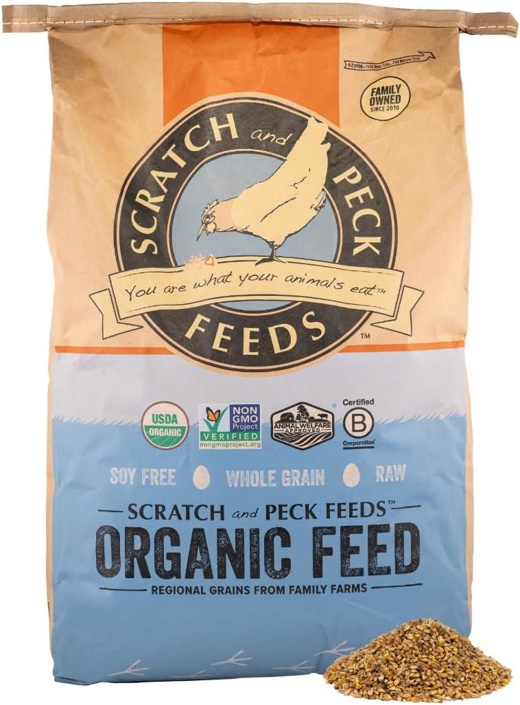 Scratch and Peck Feeds Organic Layer Chicken Feed with Corn for Chickens and Ducks - 25-lbs - Non-GMO Project Verified, Always Soy Free - 1004-25
