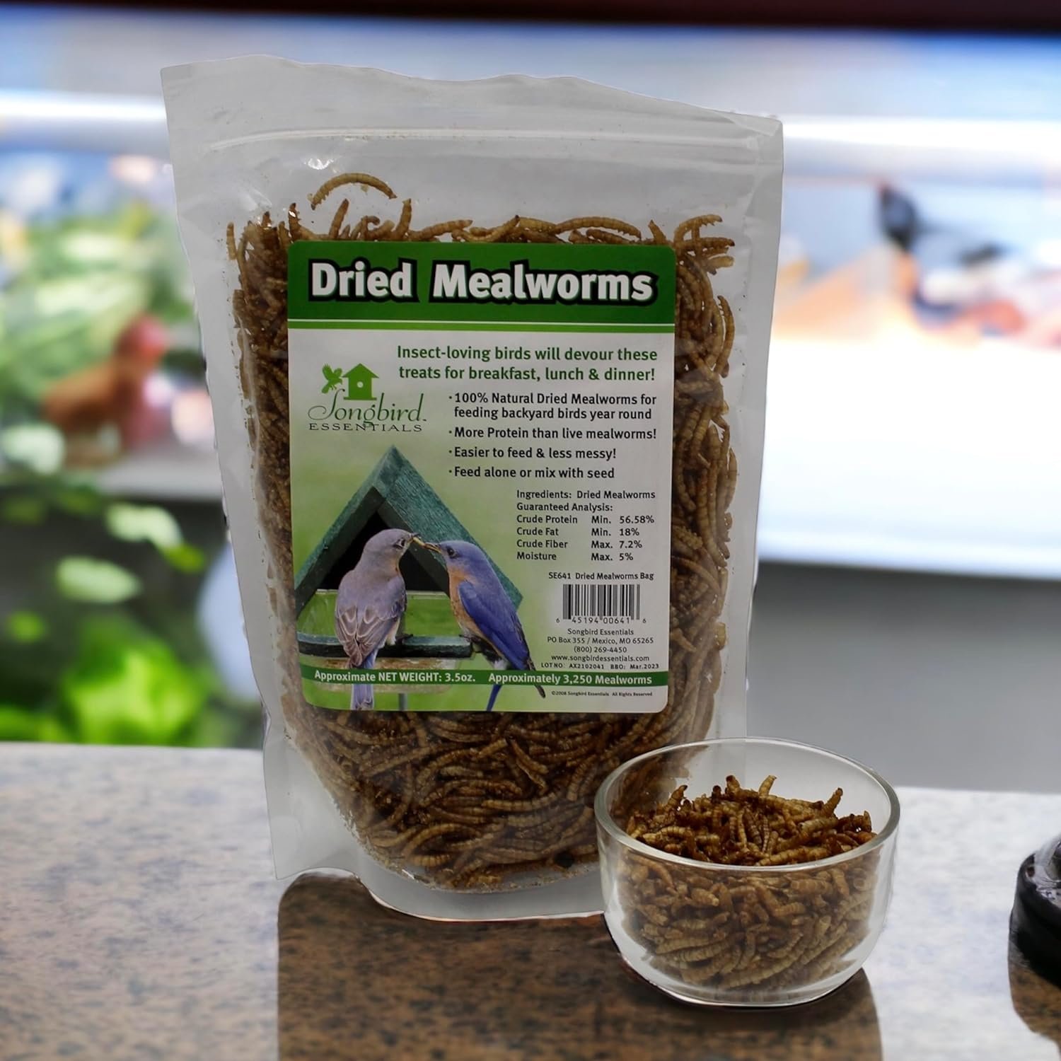 Songbird Essentials Dried Mealworms for Wild Birds, 100% Natural Mealworms for Chickens, Bluebirds, Reptiles and Ducks, 3.5 Ounce Packet